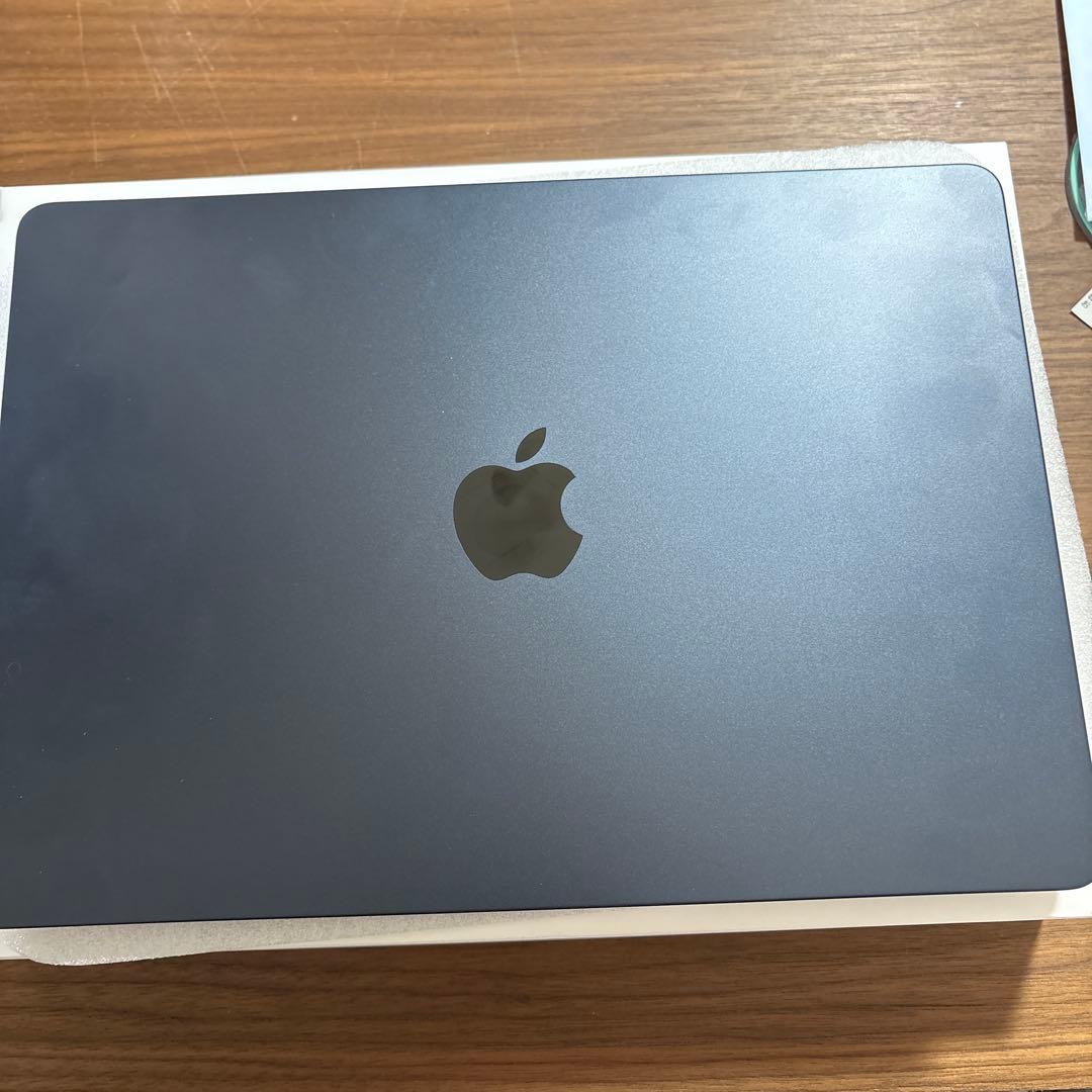 MacBook Air M4 13インチ 512GB メモリ16GB（おまけ付）