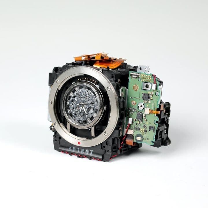 ハンドメイド　カメラ型置時計