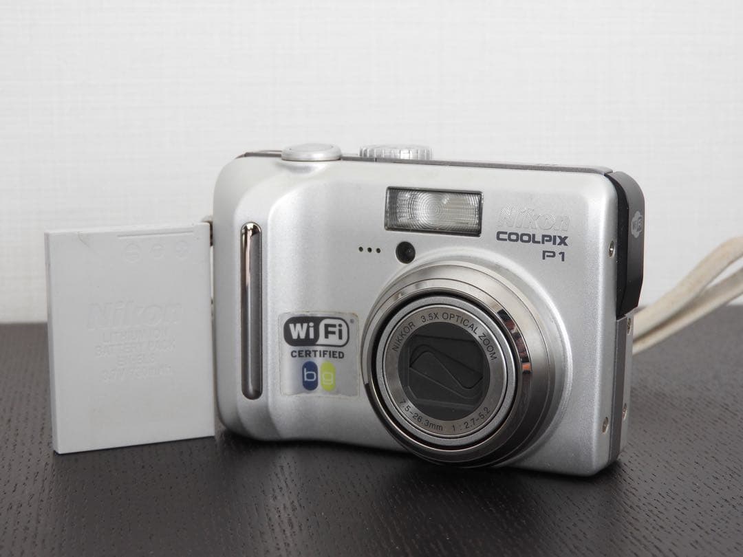 Nikon COOLPIX P1 シルバー ニコン コンパクトデジタルカメラ