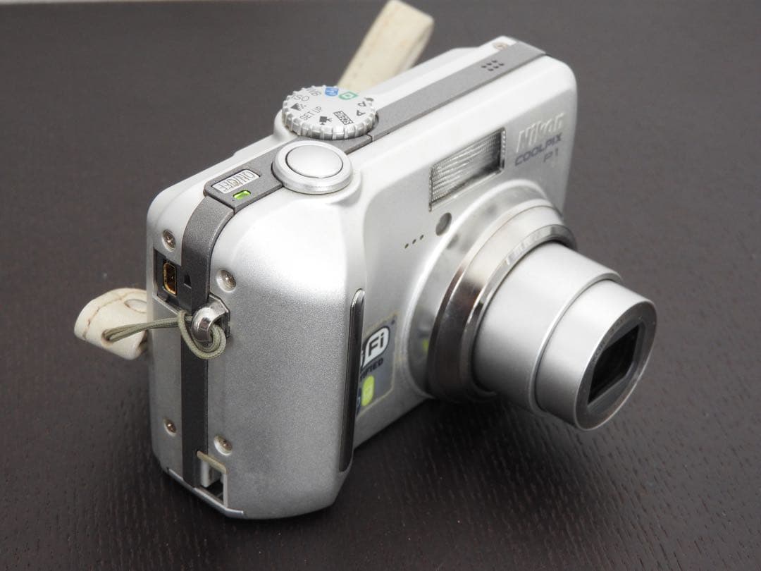 Nikon COOLPIX P1 シルバー ニコン コンパクトデジタルカメラ