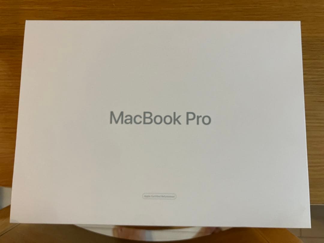 MacBook Pro (スペースグレー) 2016 256ギガ