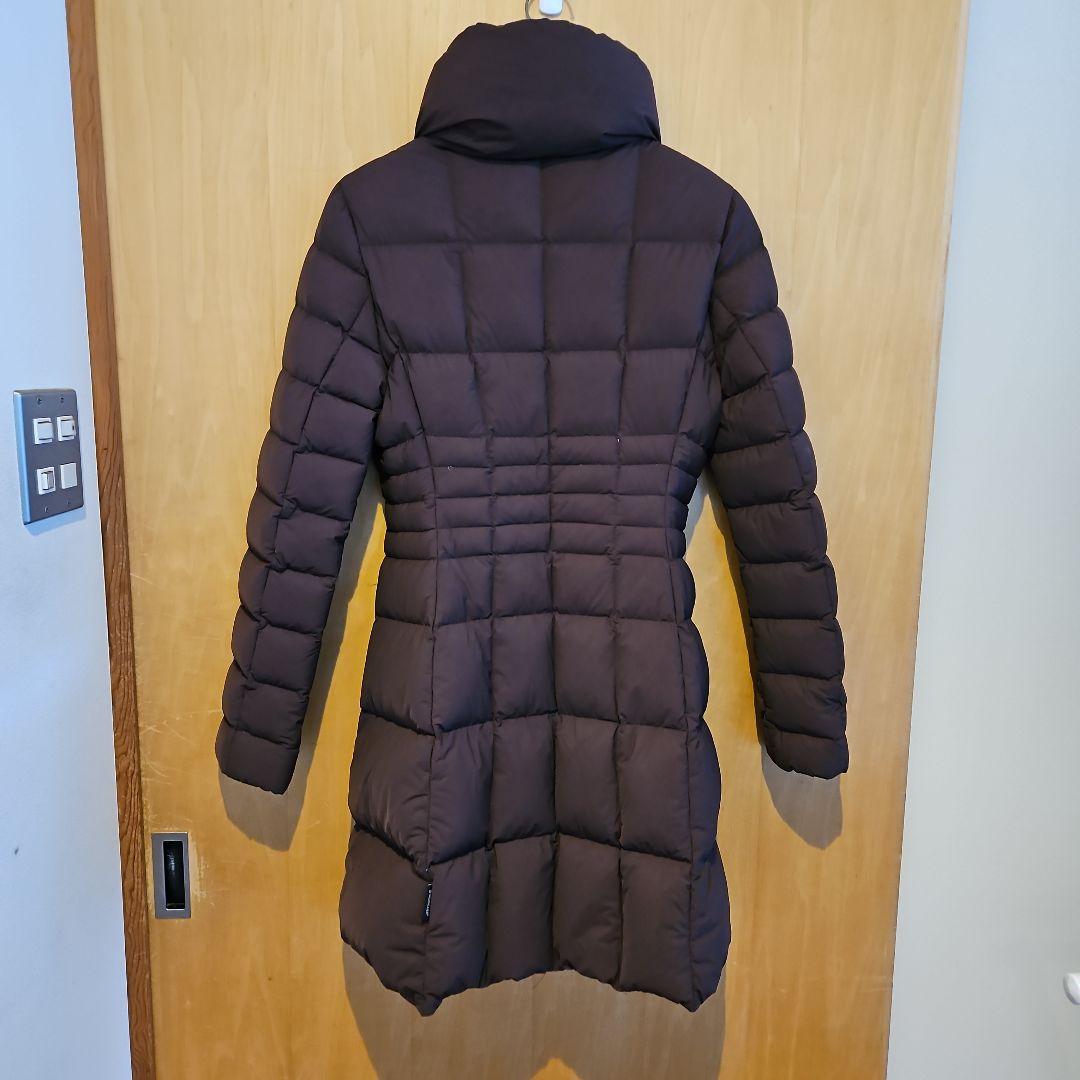 美品モンクレール　ダウンコート　ダウンジャケット　ブラウン