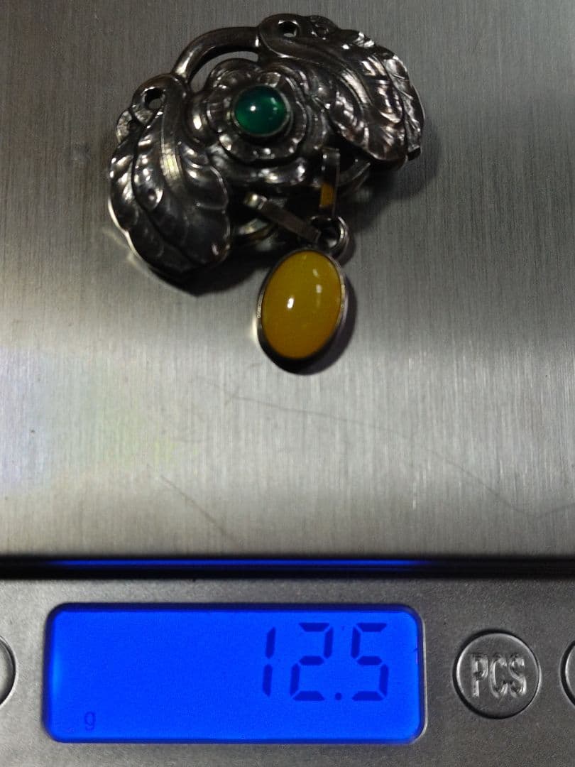 葉デザイン ブローチ 2008年製