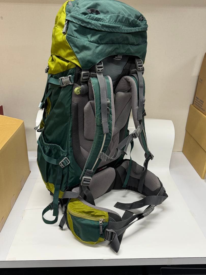 海外旅行 南米ウユニ バックパック セキュリティグッズ シュラフ ライトダウン他