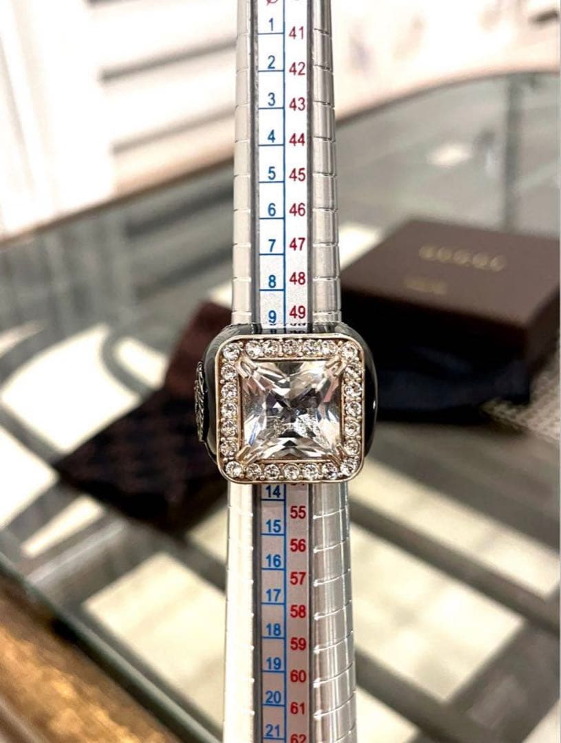 GUCCI シルバークリスタル　リング 12号　グッチ