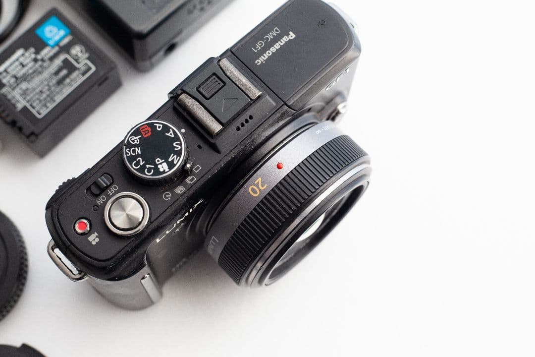 デジタルカメラ LUMIX GF1 LUMIX G 20mm F1.7 ASPH