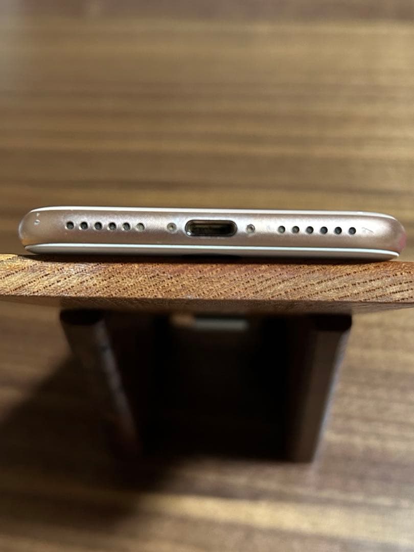 iPhone 8 256GB ゴールド SIMフリー本体のみ　動作確認済み