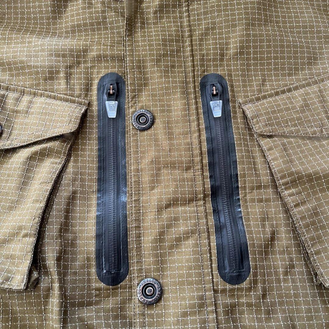 【美品】Burton AG ゴアテックス　ジャケット　M アナログ　カーキ