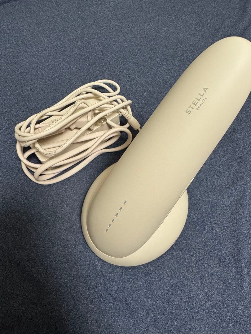 STELLA BEAUTE 光美容器　脱毛器　Luna