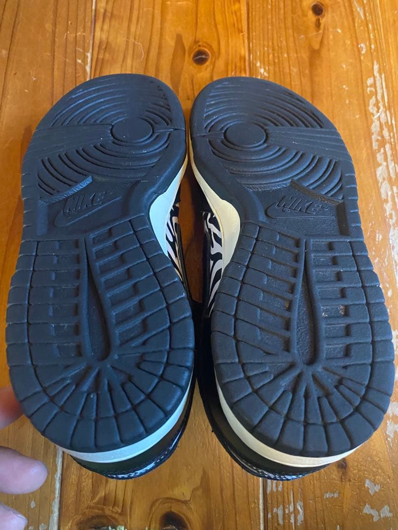 Quartersnacks × Nike SB Dunk Zebra