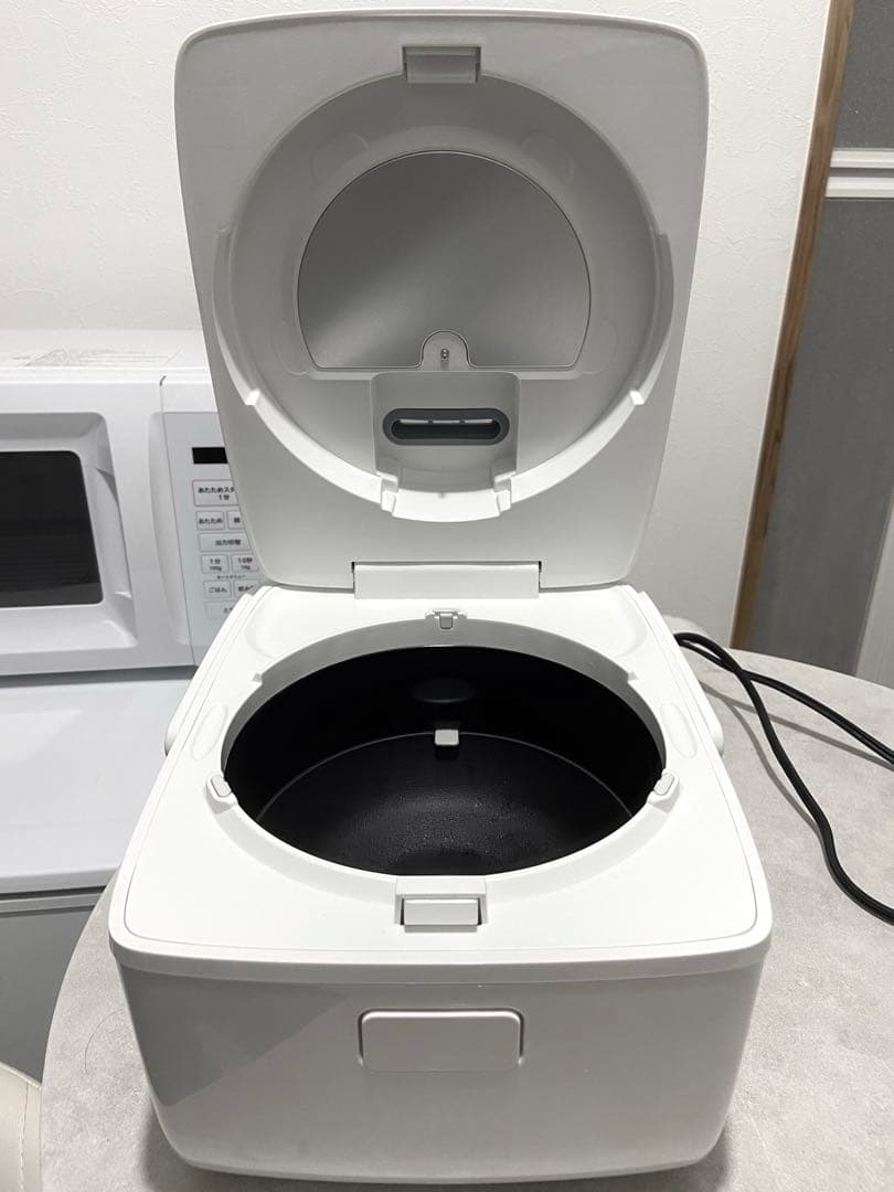 【使用回数10回未満】 2024年製3合 炊飯器TWINBIRD 1年保証