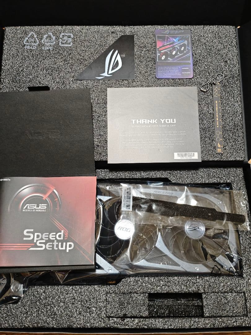 グラフィックボード・グラボ・ビデオカード ASUS ROG STRIX GeForce RTX 3080