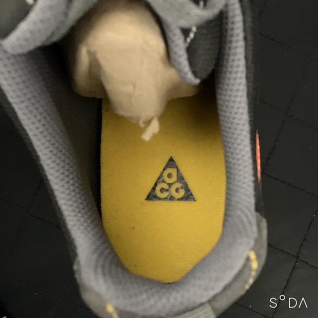 【未使用】NIKE PYROCLAST ACG サイズ27㎝ （プー134）