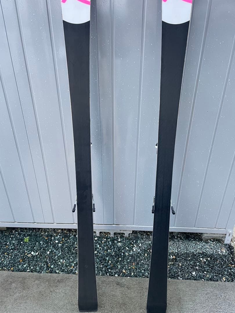 スーパーヴィラーシュロシニョールビンディング付き