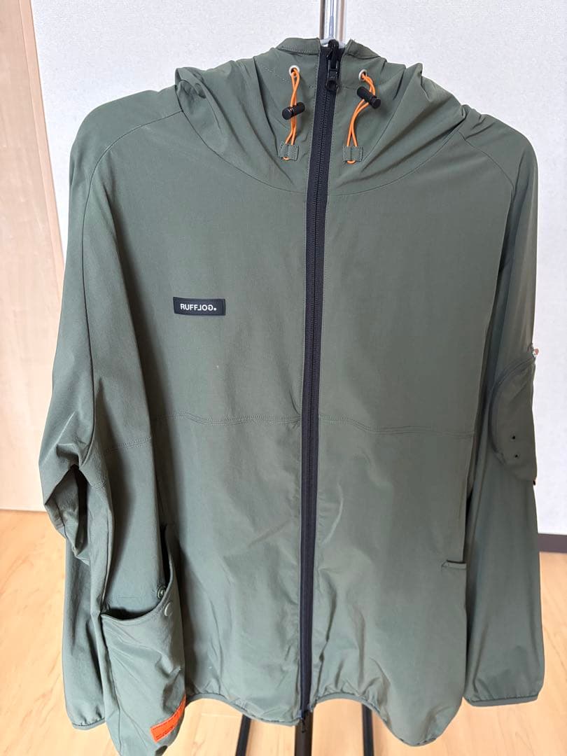 ラフロッグ　RUFFLOGパーカージャケット