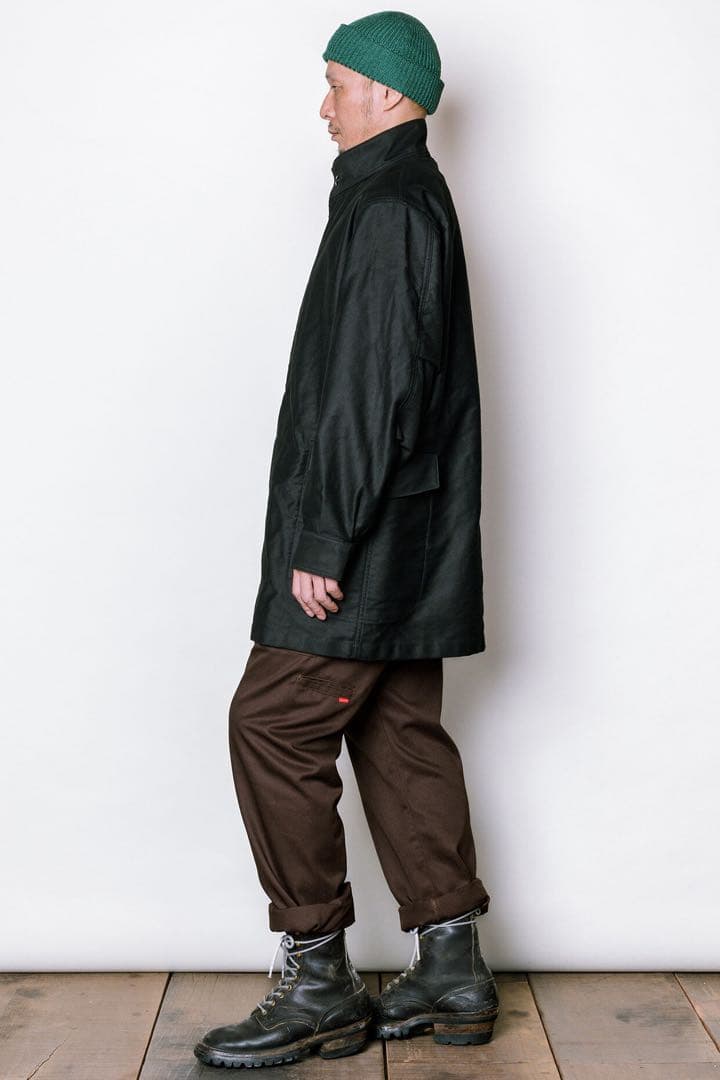 新品同様 4 L GERUGA ゲルガ スタンドカラー オーバーコート ブラック