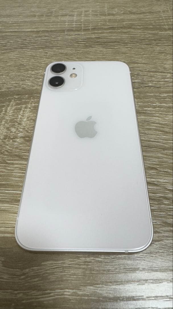 Apple iPhone 12 mini 本体