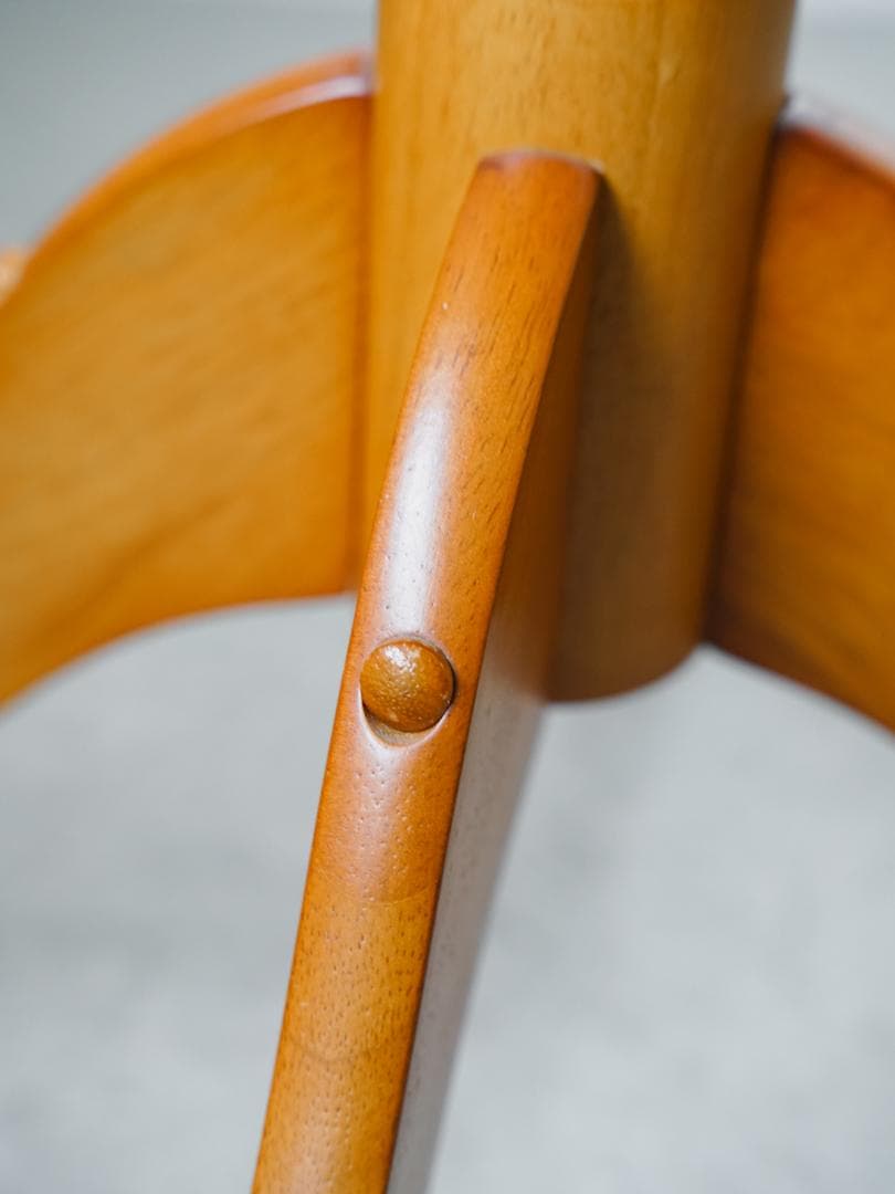 ヴィンテージ 木製ラウンドテーブル 天然木 古道具 モダン アンティーク