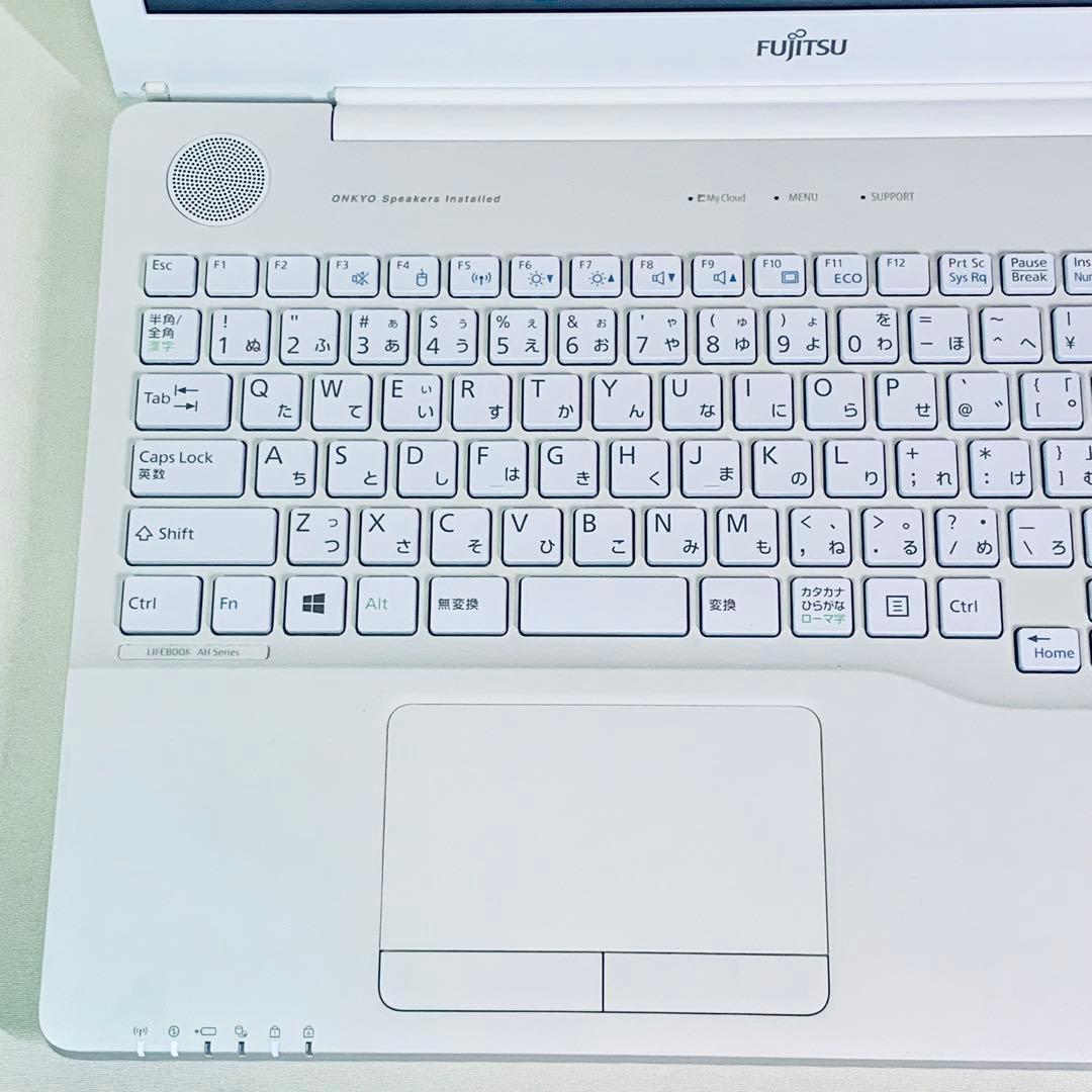 Core i7✨SSD1TB✨32GB✨カメラ✨オフィス✨富士通✨ノートパソコン