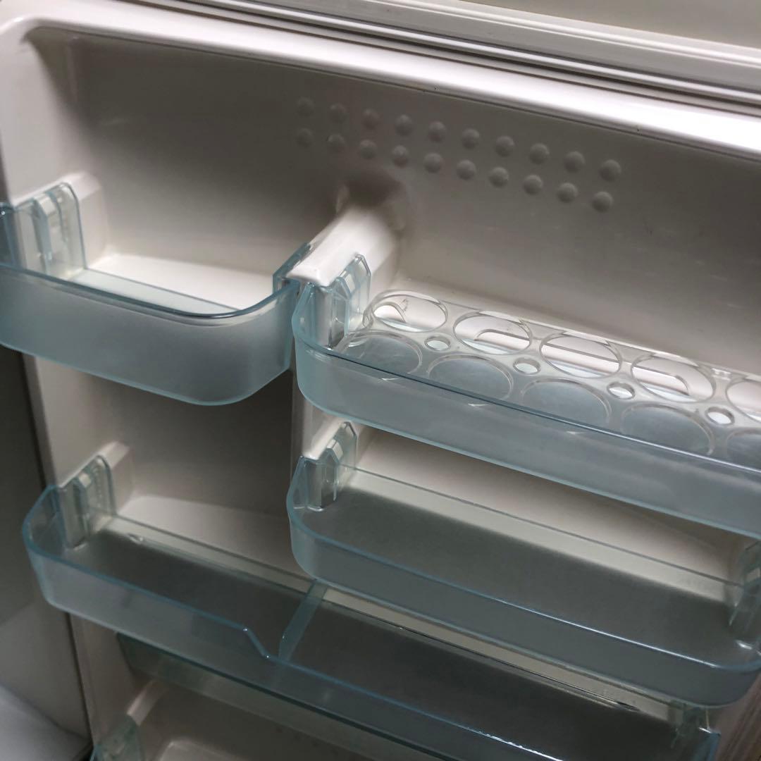 送料込みナショナルWiLL FRIDGE クリームホワイトレトロ冷蔵庫　260l