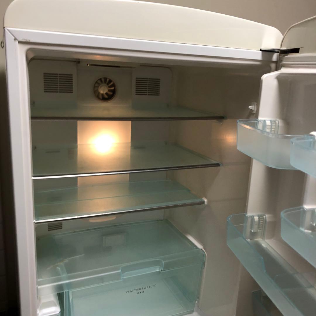 送料込みナショナルWiLL FRIDGE クリームホワイトレトロ冷蔵庫　260l