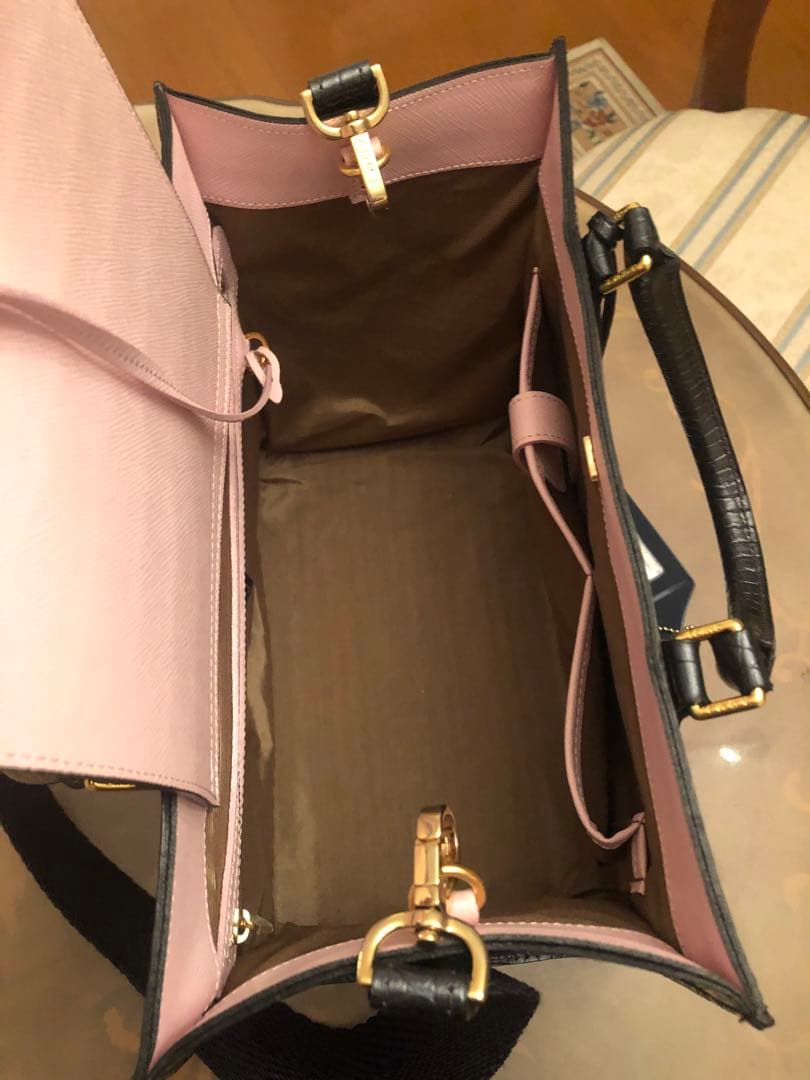 ADMJクロコダイル風レザートートバッグ