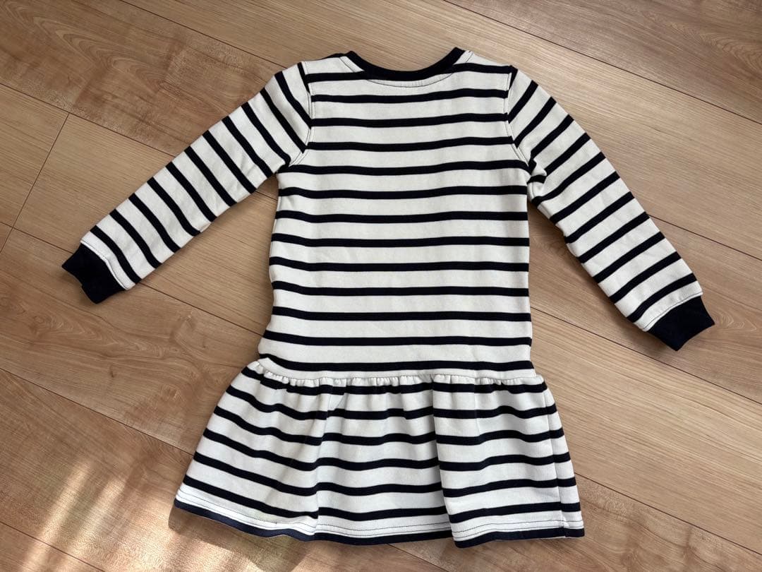 ワンピースとトップス３枚セット　110cm