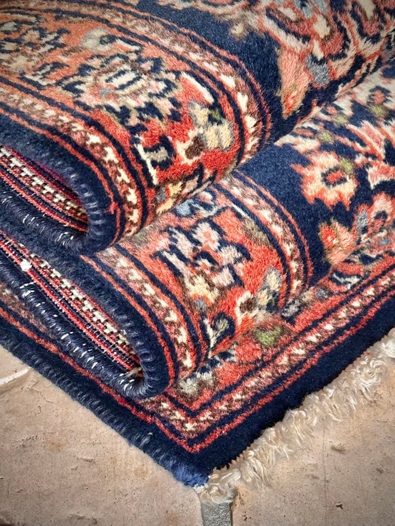 トライバルラグ　ヴィンテージラグ　ペルシャ絨毯　サルーク　ヴィレッジラグ　美品