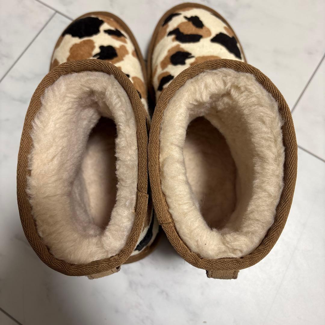 UGG ヒョウ・牛柄 ムートンブーツ　24cm
