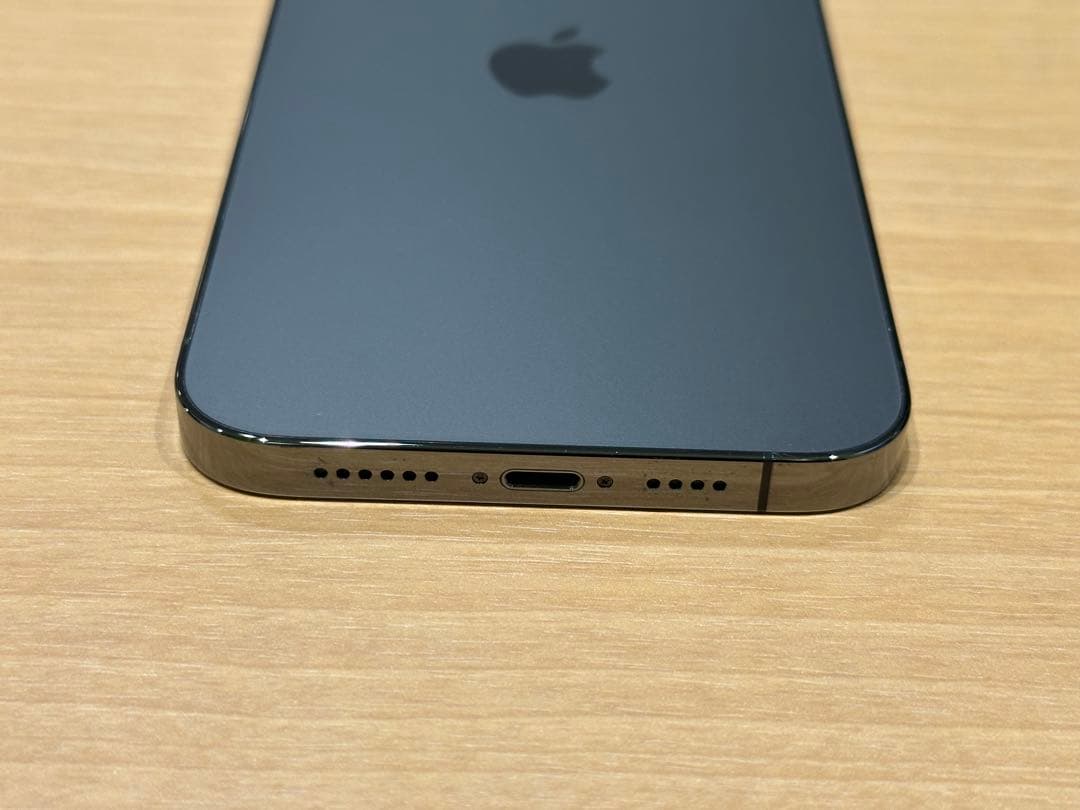 Apple iPhone 13 Pro Maxグラファイト 本体