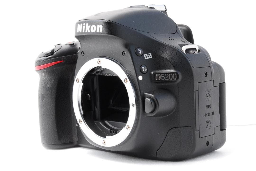 ❣️初心者おすすめ❣️ Nikon D5200 デジタル一眼レフ スマホ転送OK