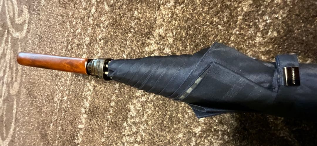 【jyu】BURBERRY バーバーリー 紺色 長傘 メンズ