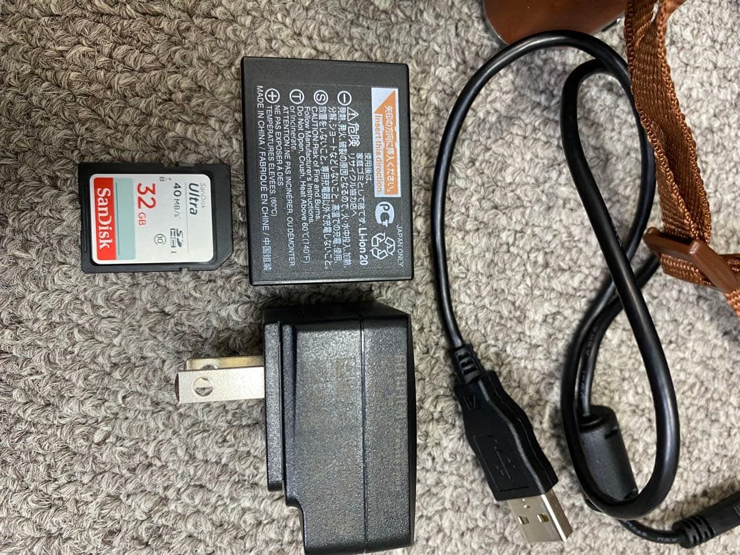 FUJIFILM X-A5 デジタルカメラ 本体と付属品