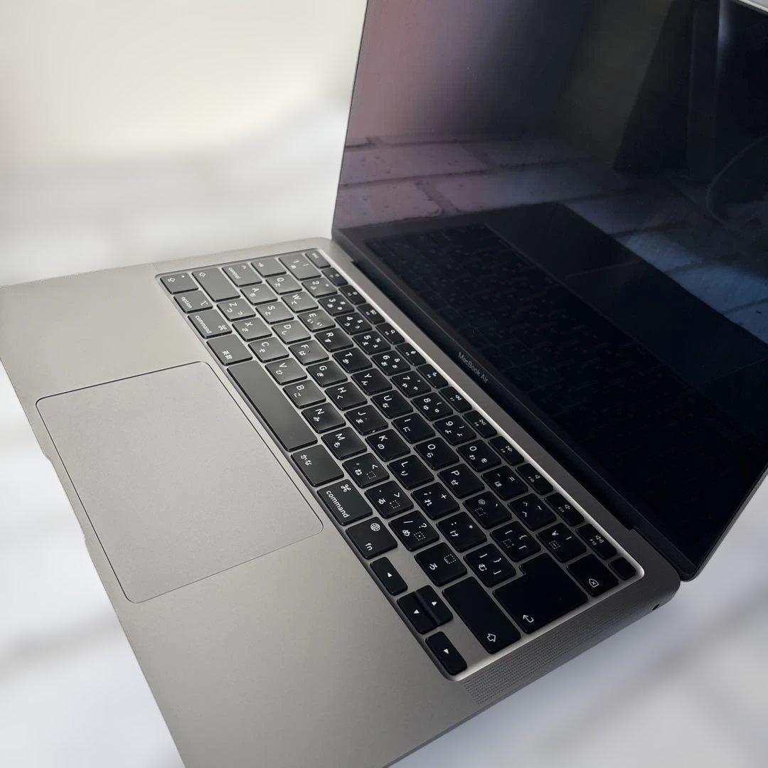 美品 Apple MacBook Air 13.3インチ (M1, 2020)