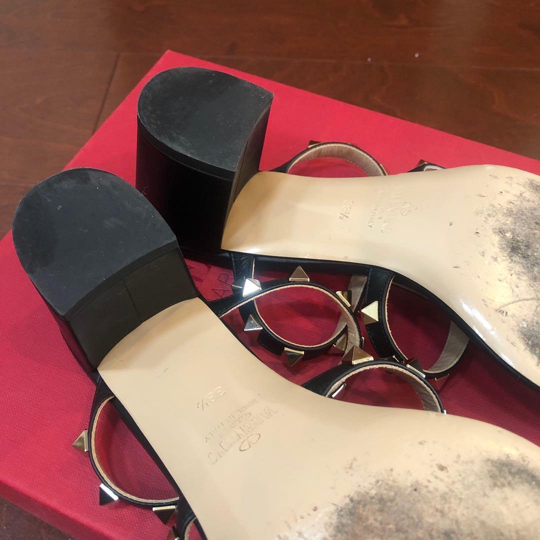 VALENTINO GARAVANIスタッズ付きブラックミュール