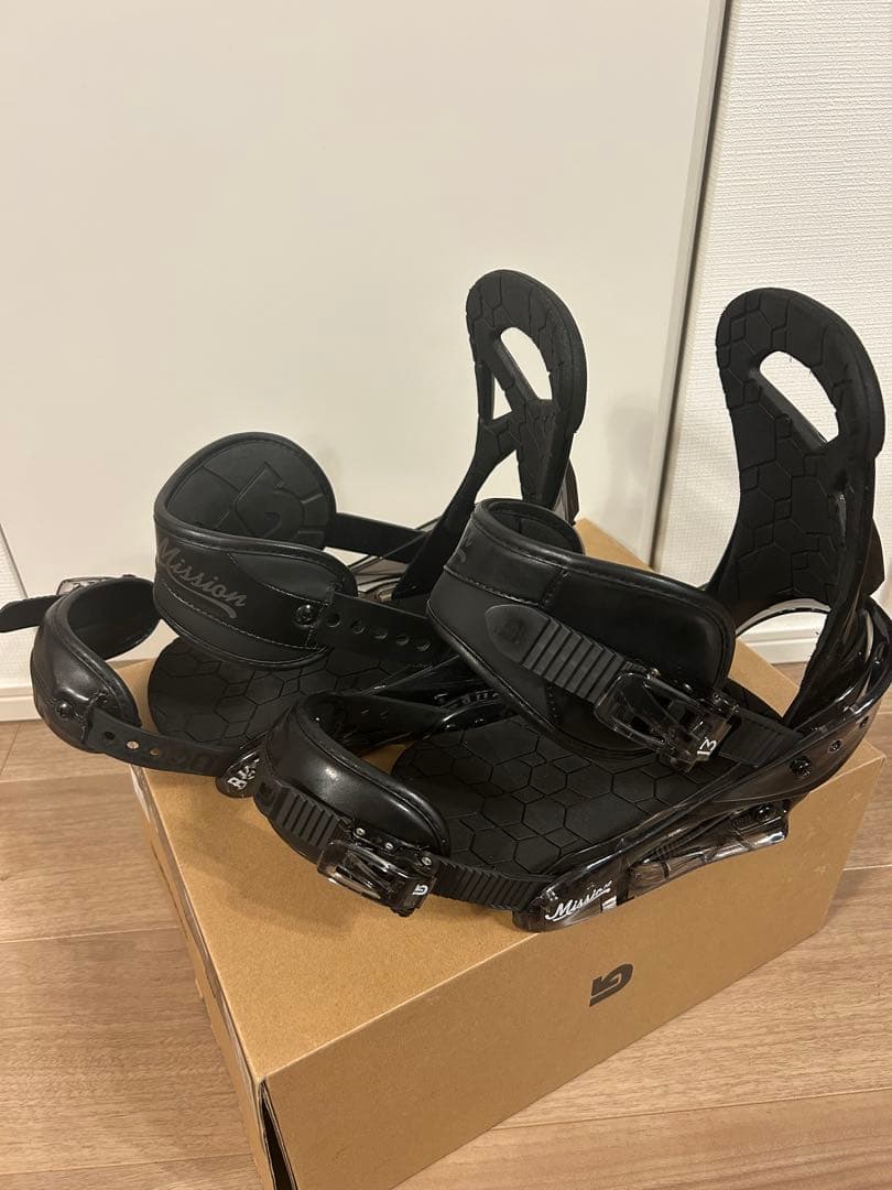 BURTON MISSION SMALLS YOUTH ビンディング　2016