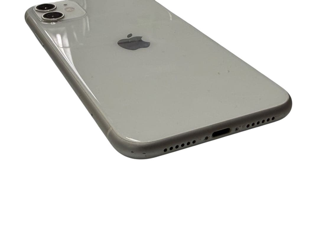 Apple iPhone 11 ホワイト　64GB 初期化済み