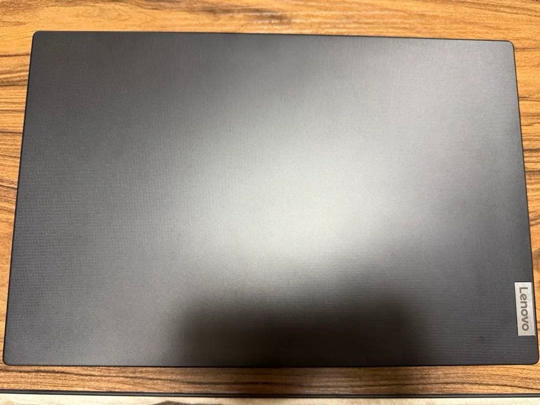 ノートパソコン Lenovo V15 Gen 5 美品