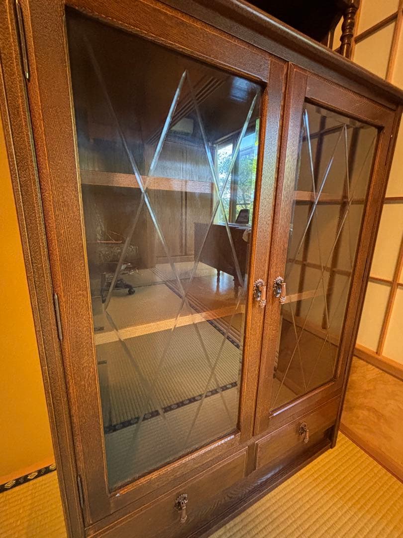 三越家具ブルージュ Brugge カントリーハウス ガラスキャビネット