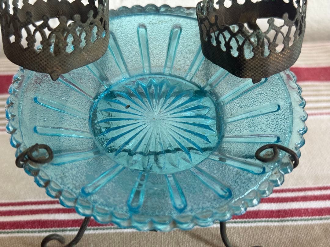 フランスアンティーク オブジェ　ガラスとワイヤーワークのキャンドルホルダー