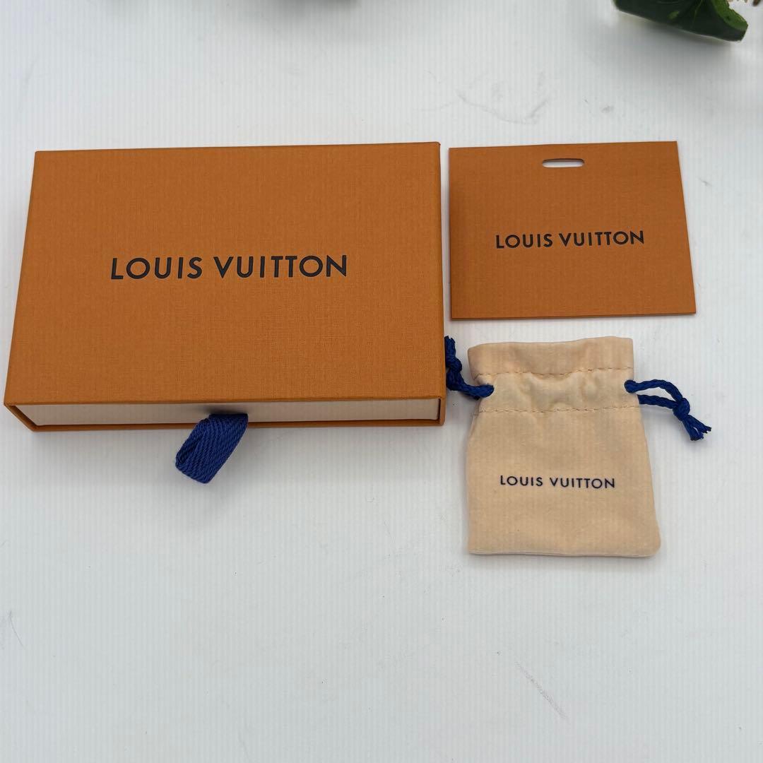 バレッタ ナノグラム モノグラムフラワー エナメル ヘアクリップ