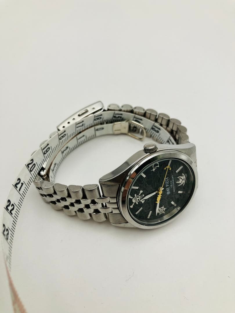 ワンピース 10周年 公式ウォッチ 黄金の指針 ゴールデンポース　不動