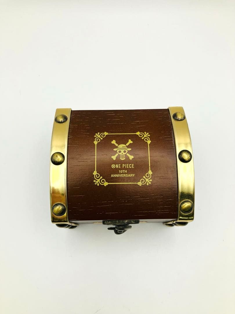 ワンピース 10周年 公式ウォッチ 黄金の指針 ゴールデンポース　不動