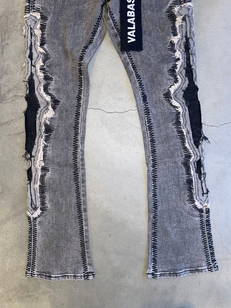 VALABASAS バラバサス サイドクラッシュフレアデニム 29 新品未使用