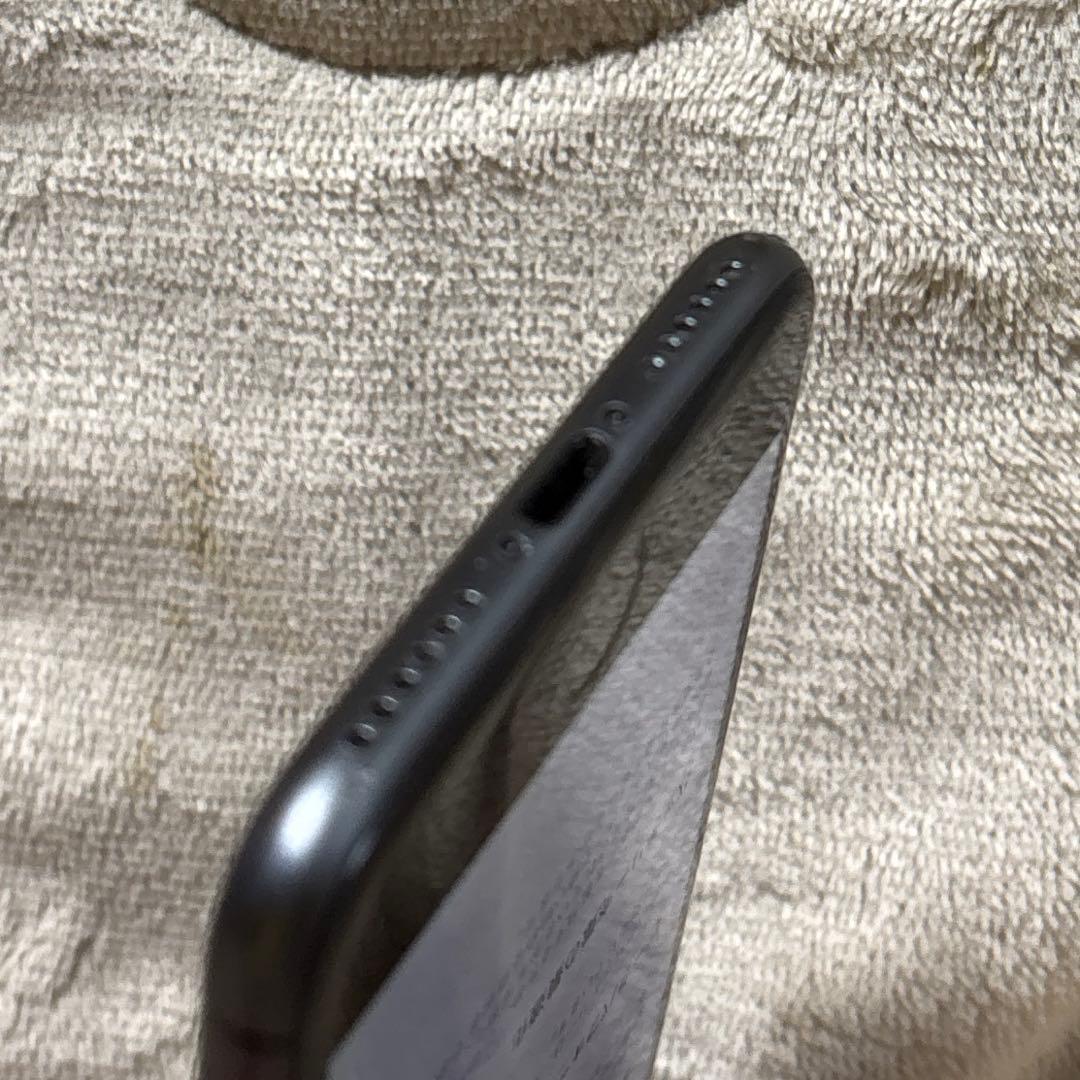 【中古】Apple iPhone 8 スペースグレー 本体【64G】82%