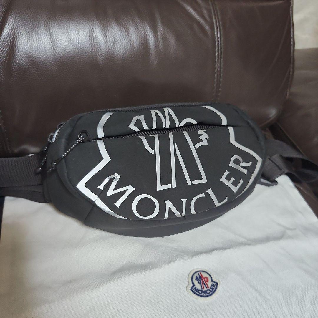 MONCLER モンクレール　ボディバッグ