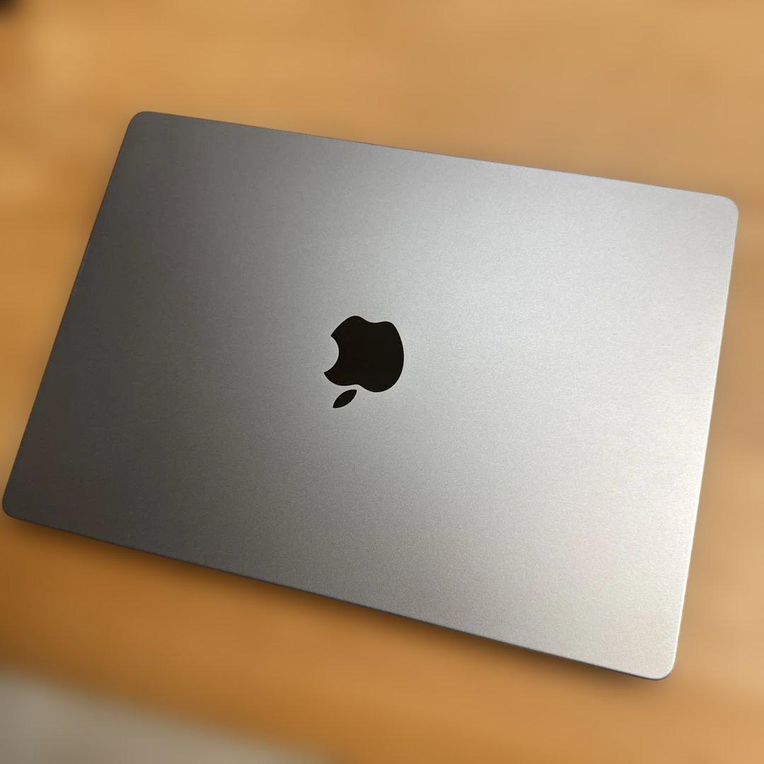 MacBook pro M2 pro MPHE3J/A Office搭載