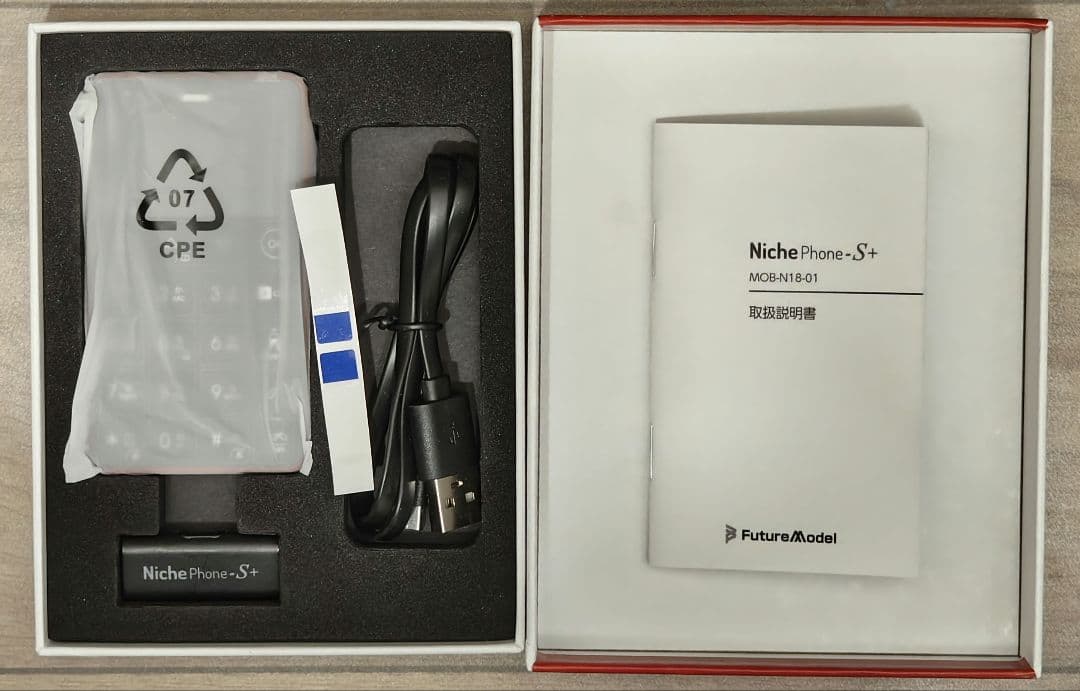 Niche Phone S+ 本体 ほぼ新品