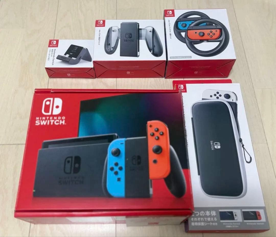 Switch本体＋付属品、周辺機器5点、SDカード