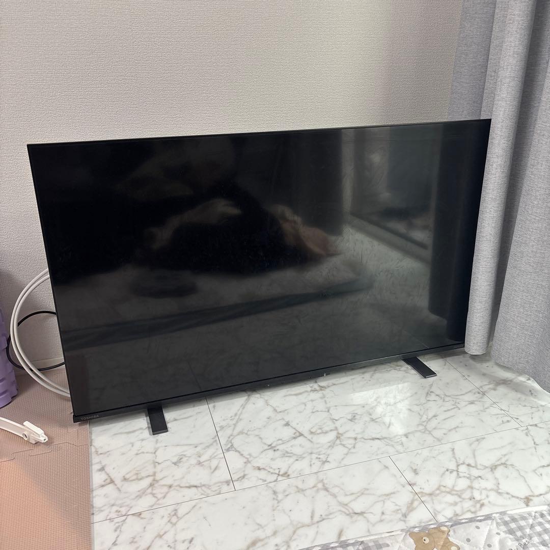 大画面 液晶テレビ スタンド付き